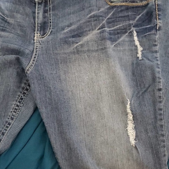 YMI distressed Medium Wash Stretch skinny jeans Plus‎ Size 24 - Picture 12 of 12